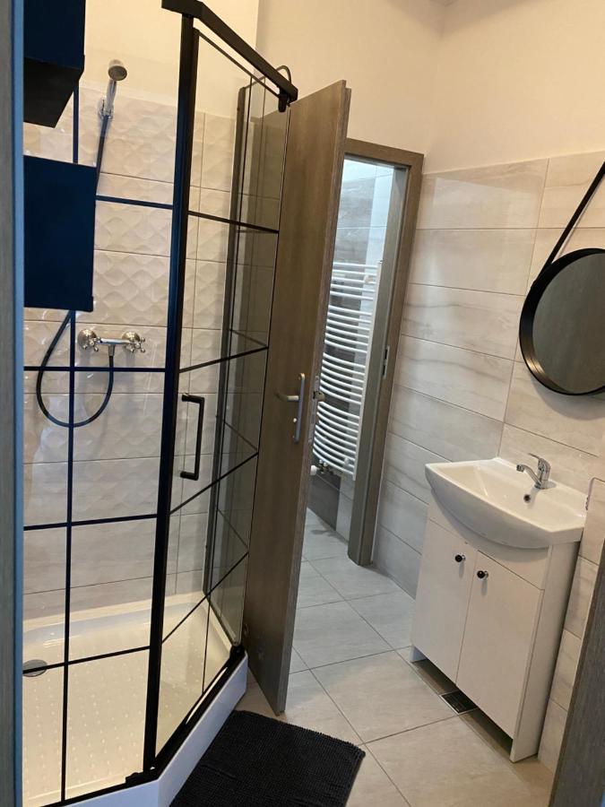 Apartamenty Pod Wierzbami Dwikozy Bagian luar foto